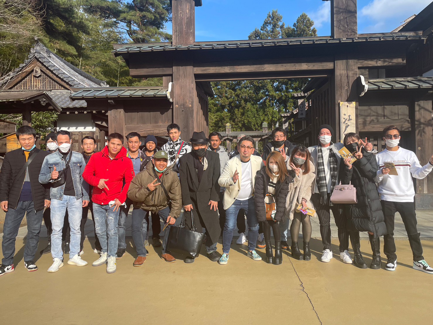 LINE_ALBUM_2022年忘年会旅行_241021_11